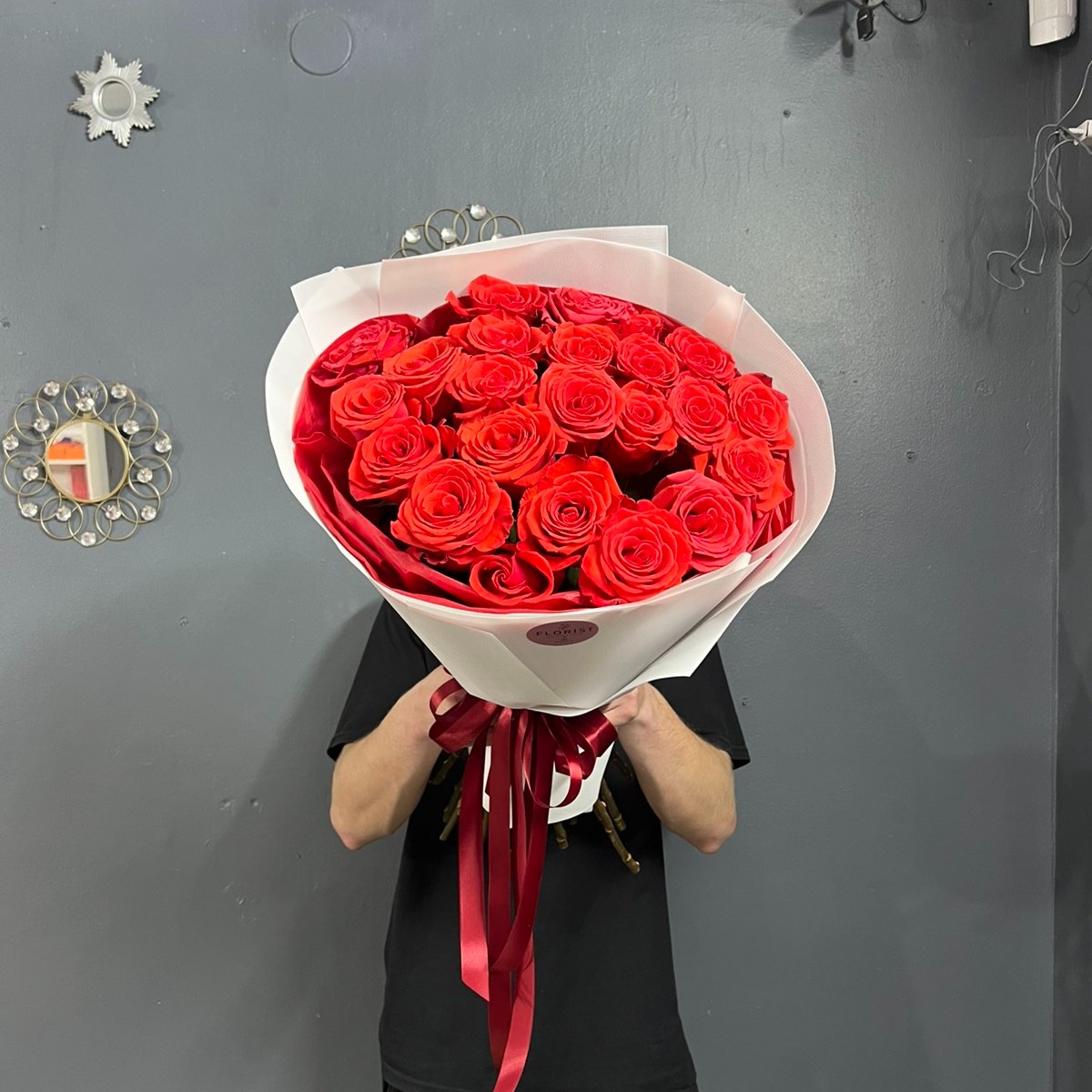 Букет из 23 роз