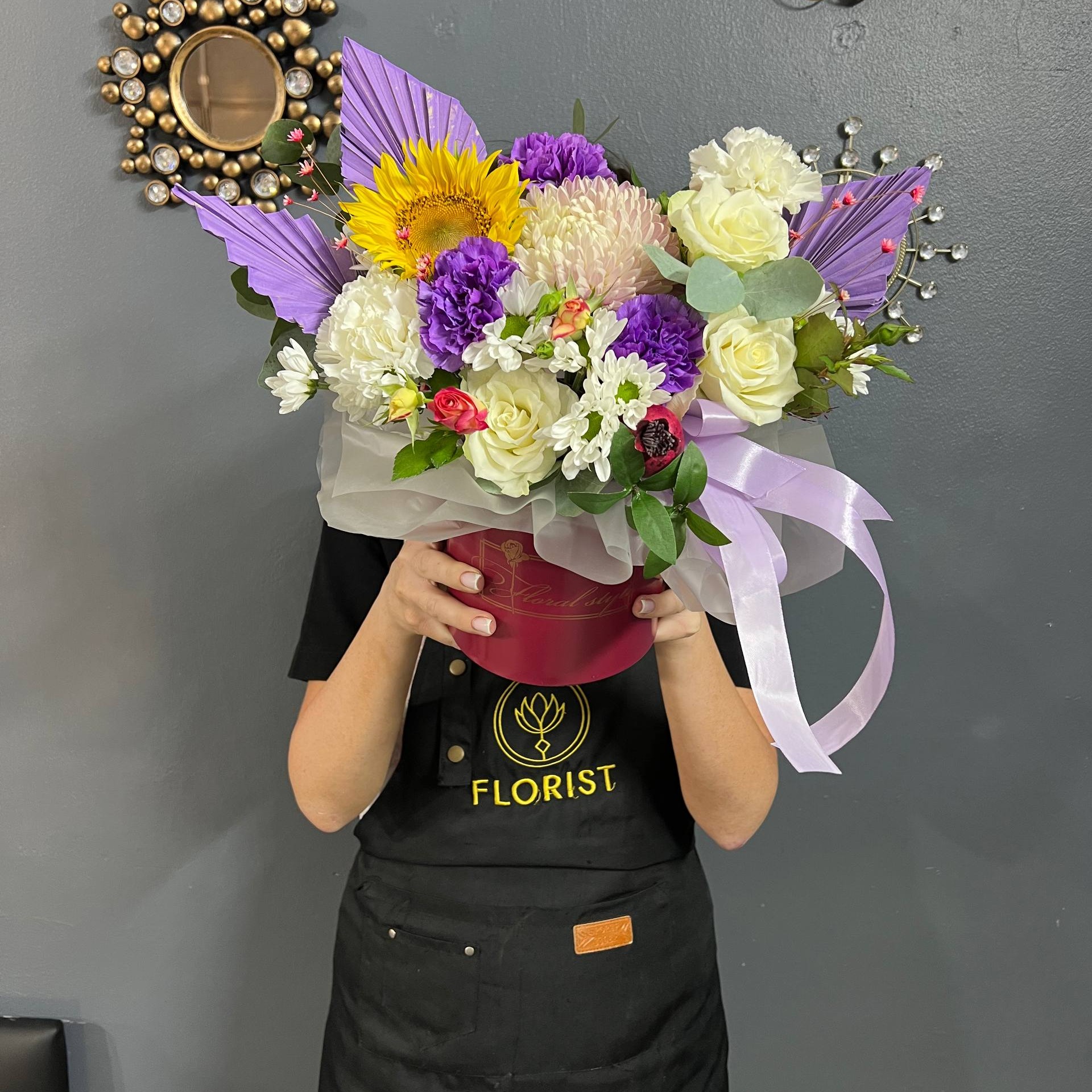 Сборная композиция в коробке